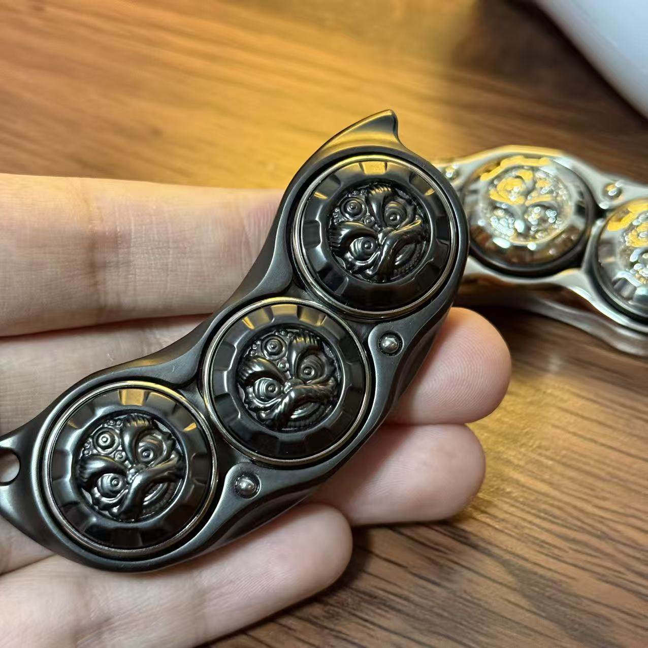 TriCore Pod – Precision All-Metal EDC Fidget Toy