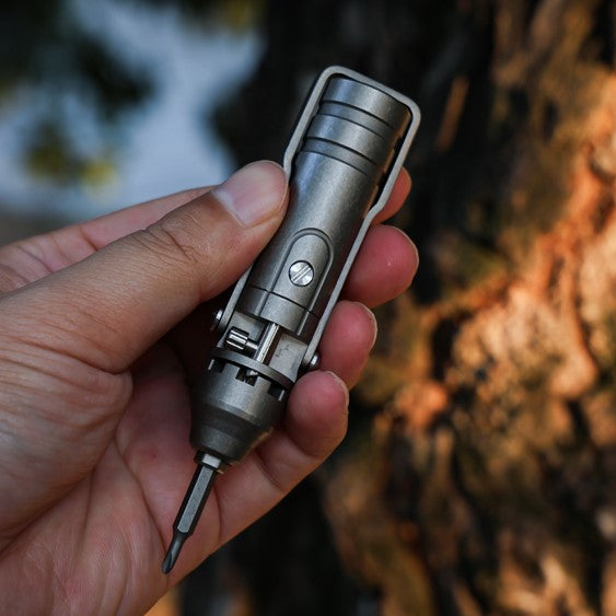 The GripNGo Driver | Titanium EDC Pocket Ratchet Screwdriver