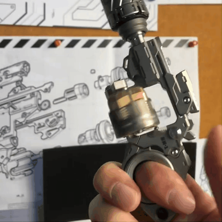 Breaker：Titanium Magnetic Fidget Toys