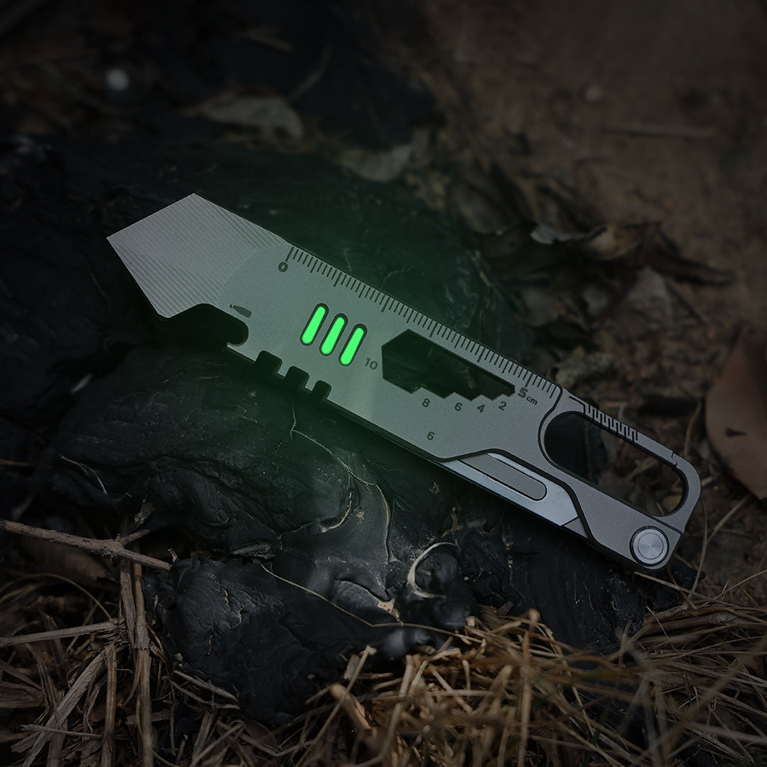 Feather-Weight Titanium EDC: Multi-tool Survival Functions in One Gear