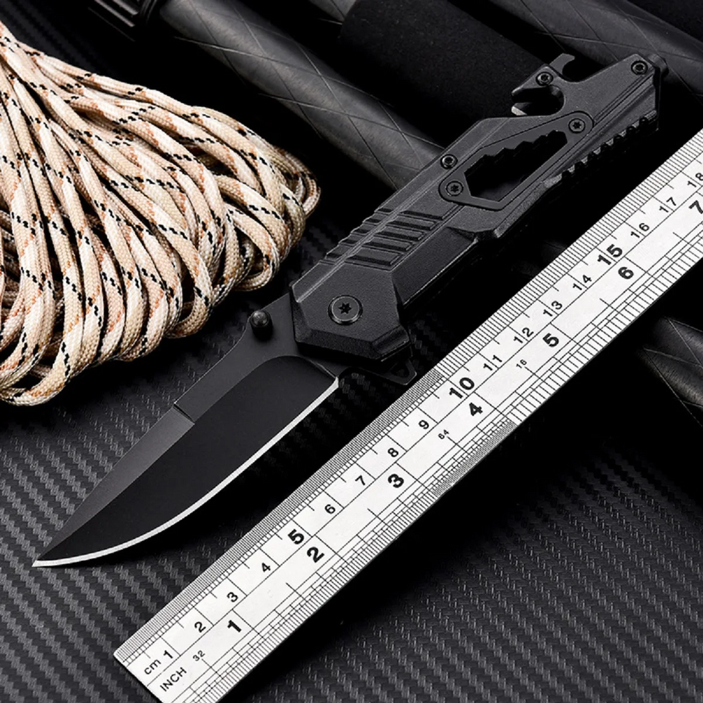 Leopard's Edge:  Stainless Steel Multipurpose Pocket Knife