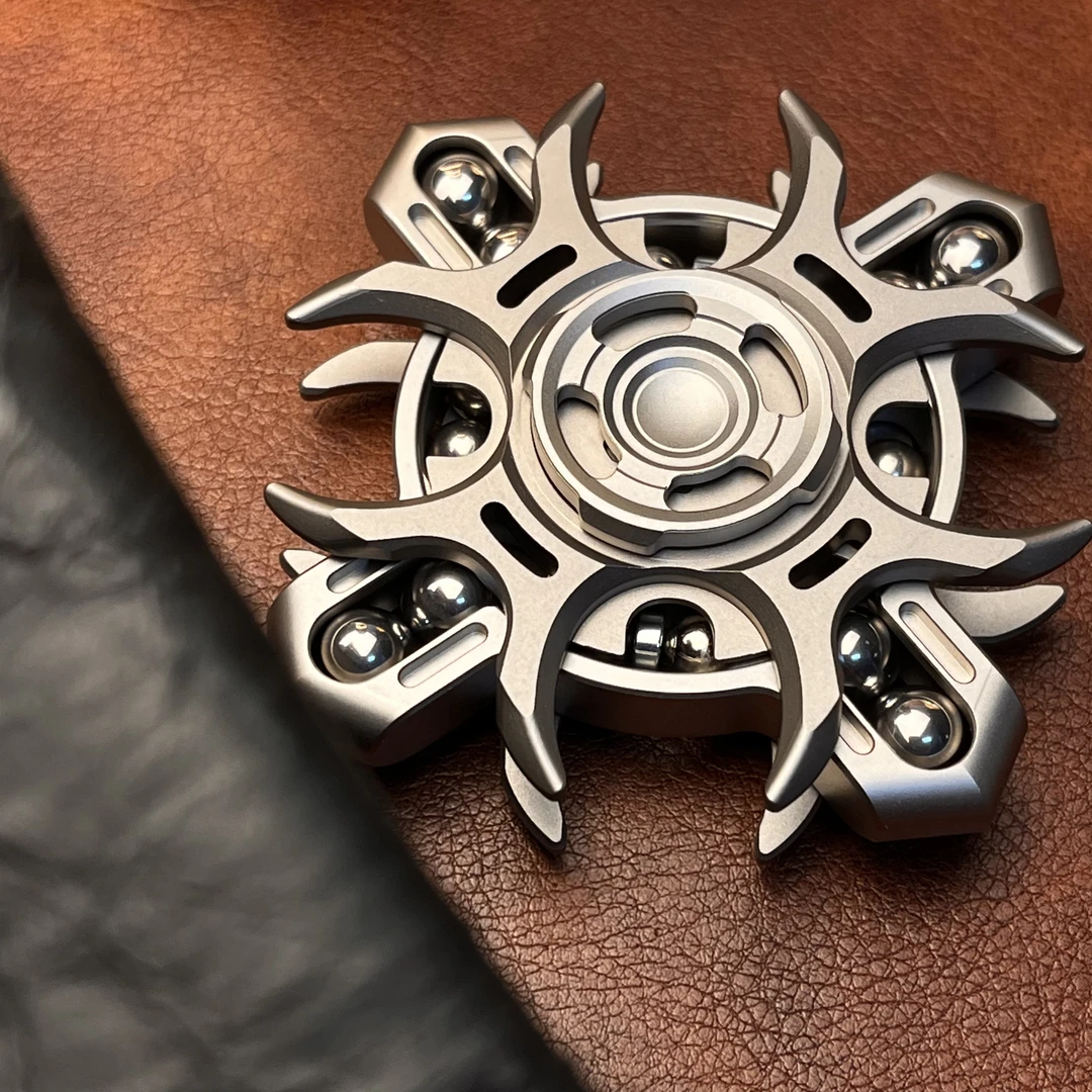 EclipseSpindle：Titanium Fidget Spinner