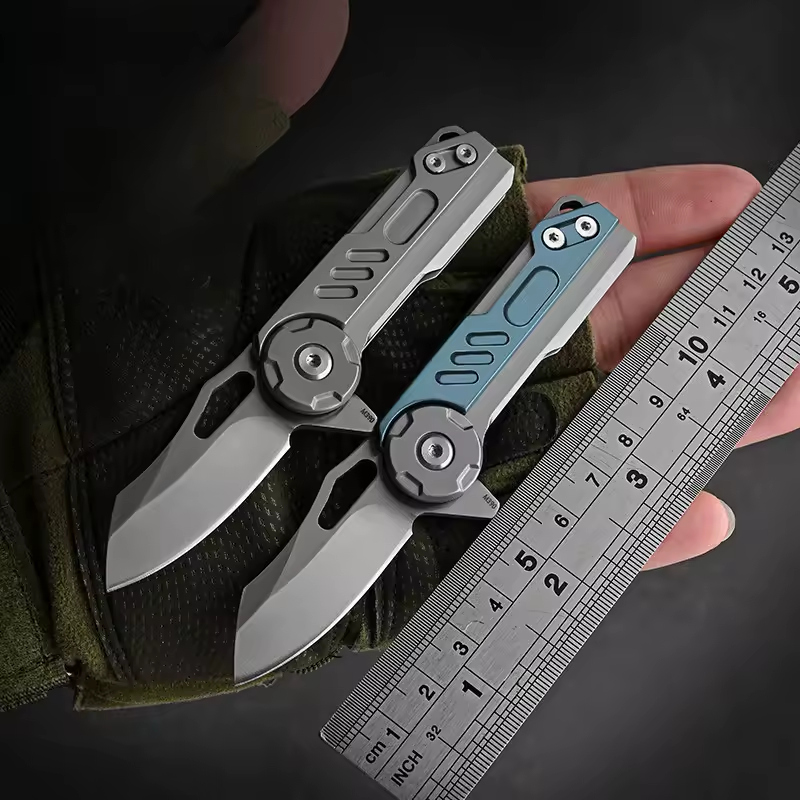 OmniFold Razor: Stainless steel Mini Folding Knife