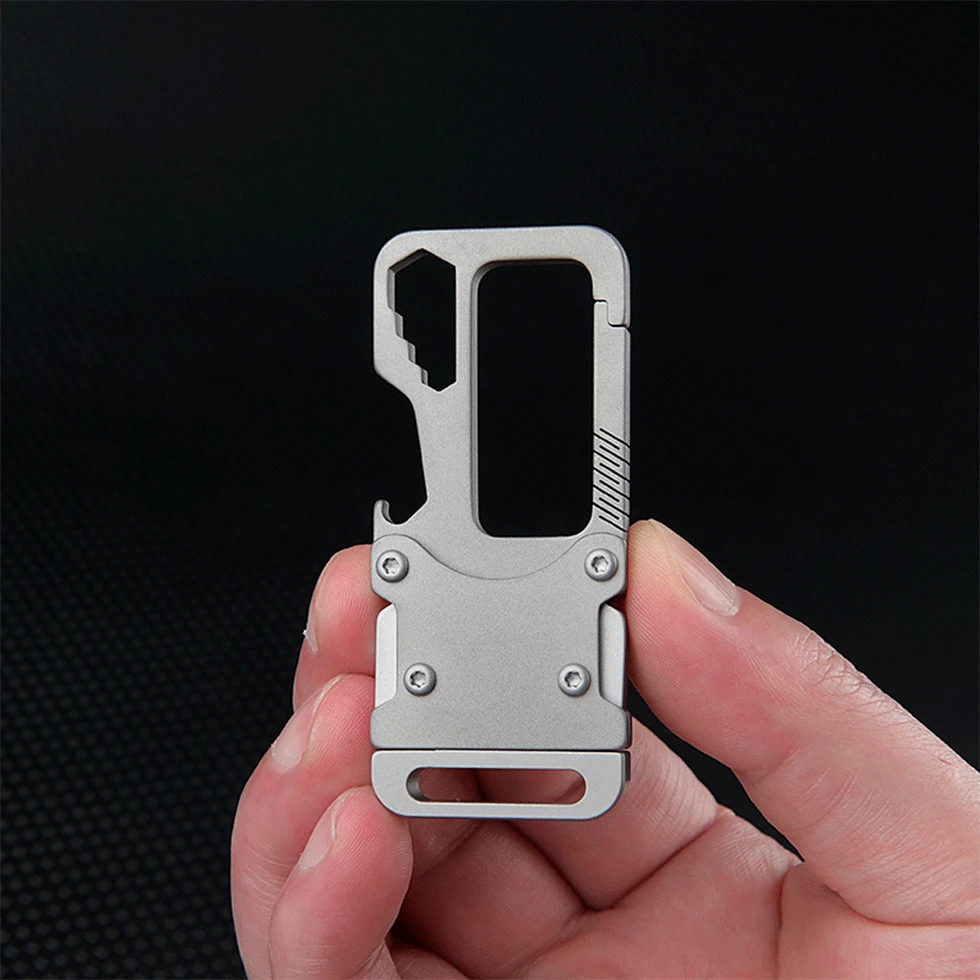 KeyRazor: Titanium Carabiner Keychain Clip