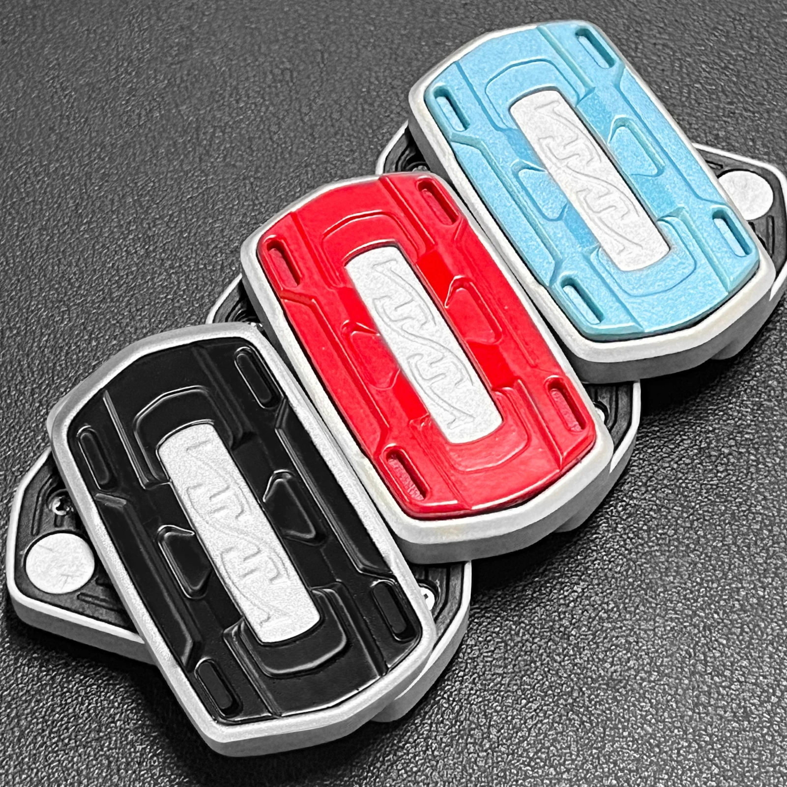 Echo Edge：Metal Magnetic Fidget Slider
