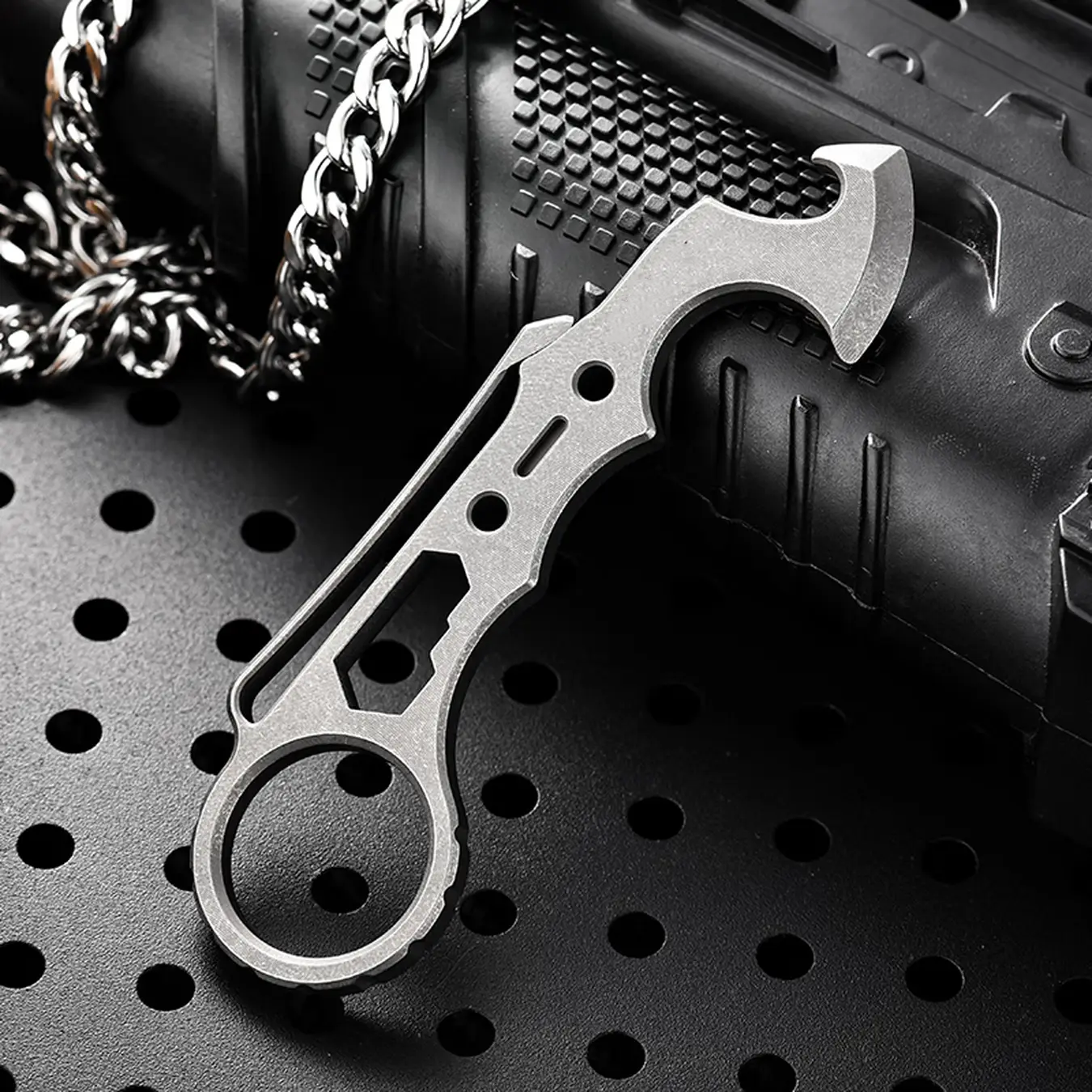 TitanSpike : Titanium Tool Card Crowbar