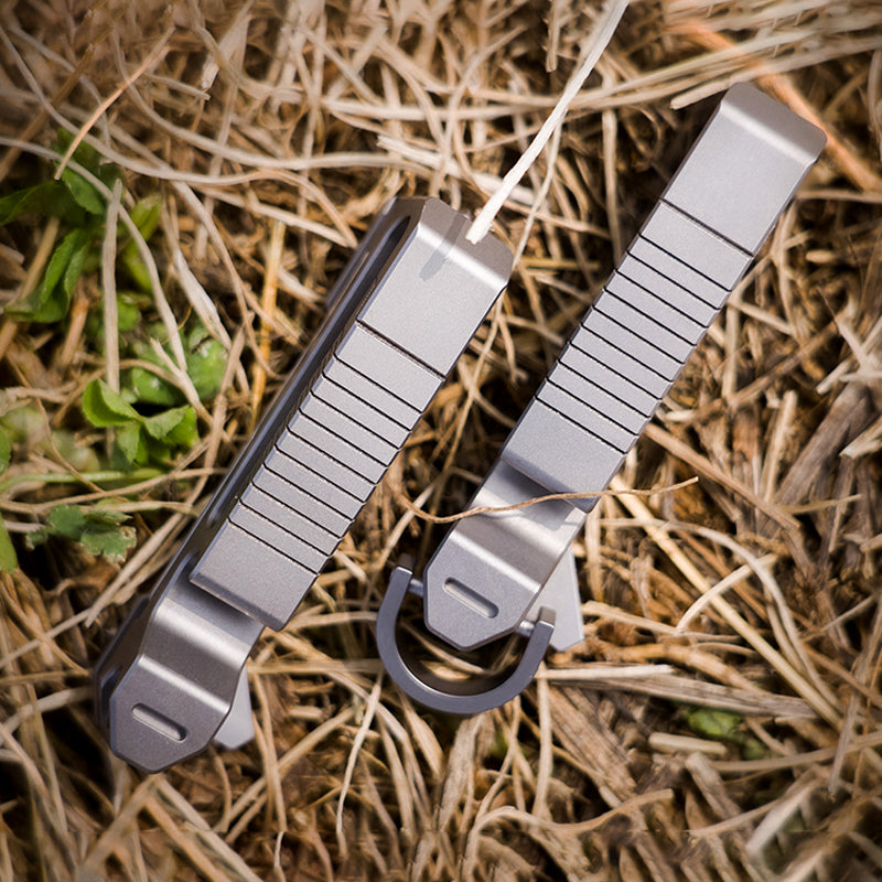 The Bladeclip: Titanium Pocket Knife+Quick Release Keychain