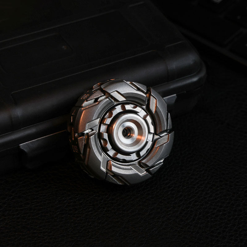 WarpFang：Stainless Steel Mecha Fidget Spinner