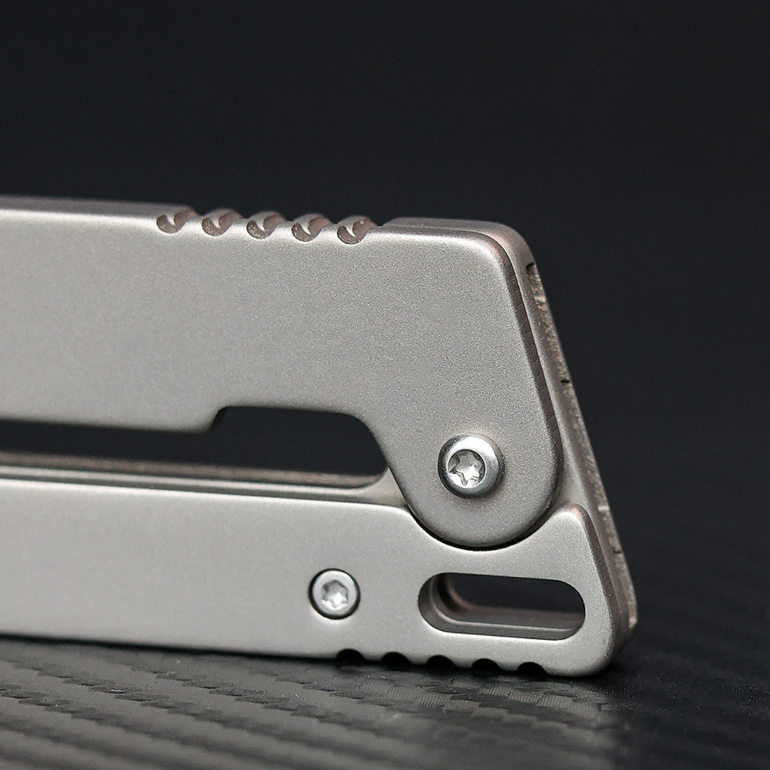 40% OFF ! EDC Pocket Knife Bundle: Butterfly+ Titanium+ Magnetic