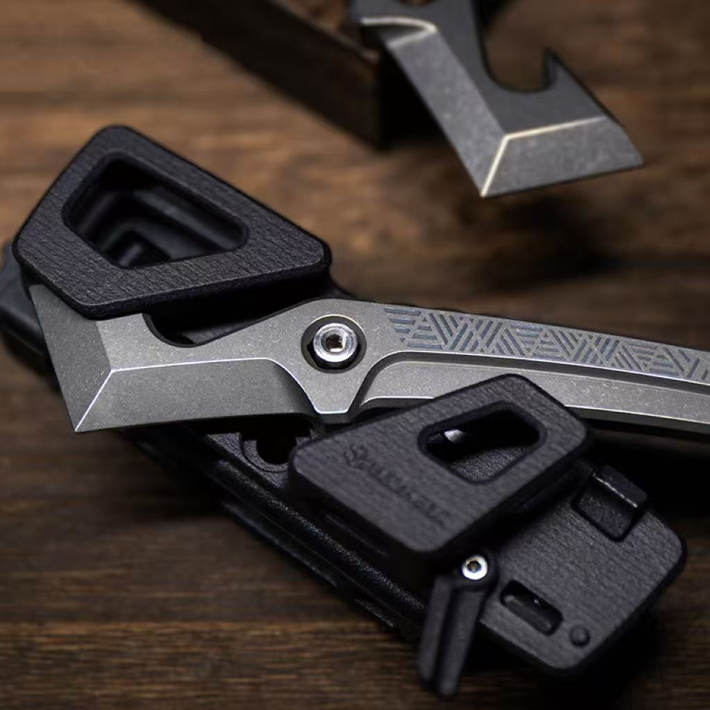 Ironclad Pry - Titanium Multi-Tool Bar