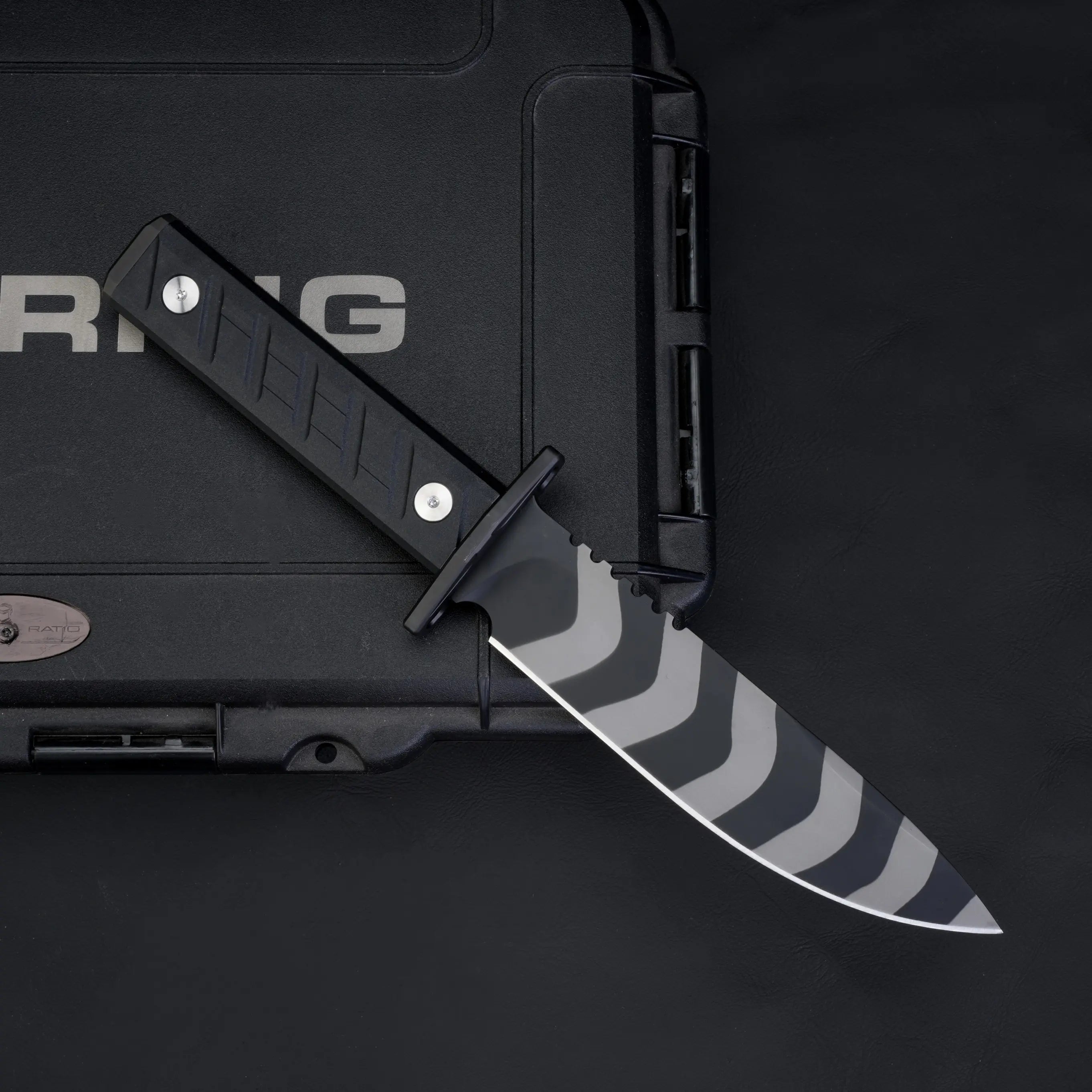 Sentinel – CPM 3V Tactical Survival Fixed Blade