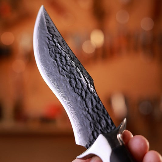 Obsidian Fang – 105-Layer Damascus VG10 Hunting Knife with Ebony Handle & Sheath