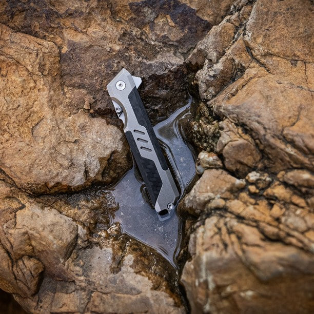 BladeXpert: Titanium EDC Scalpel Folding Knife