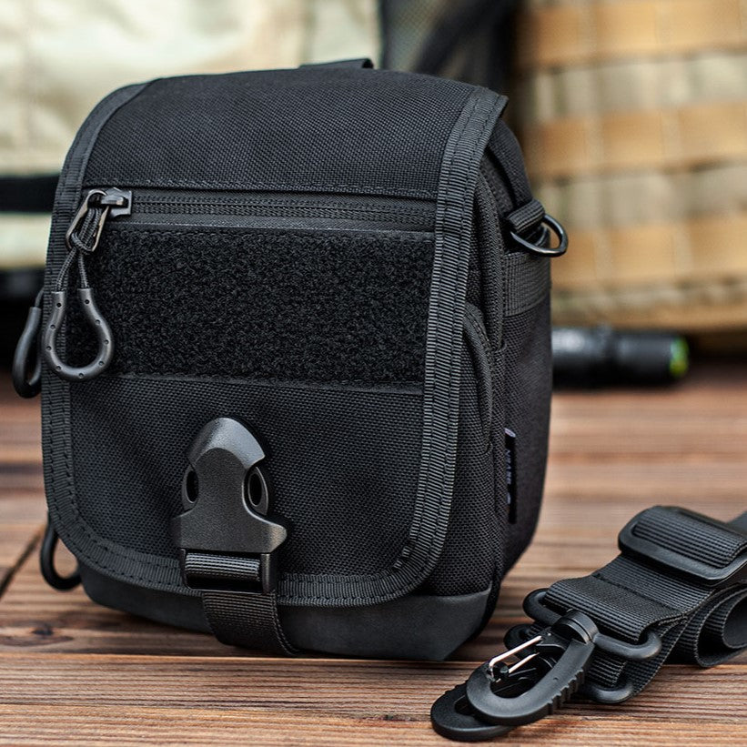 Tactical Raccoon Bag: Multi-Functional Storage - Crossbody & Waist Pack