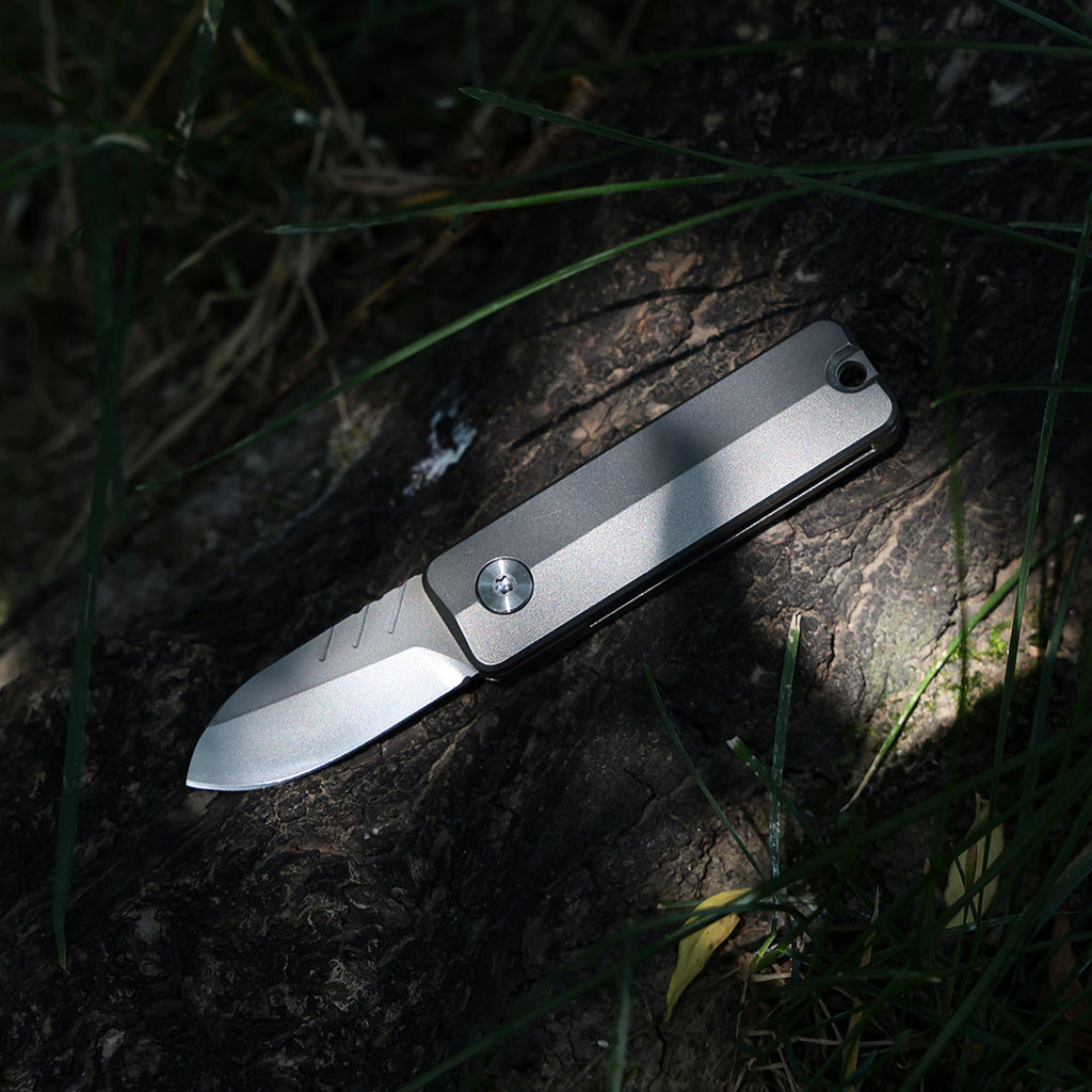 TiSpin Blade — Titanium Magnetic Fidget Utility Knife