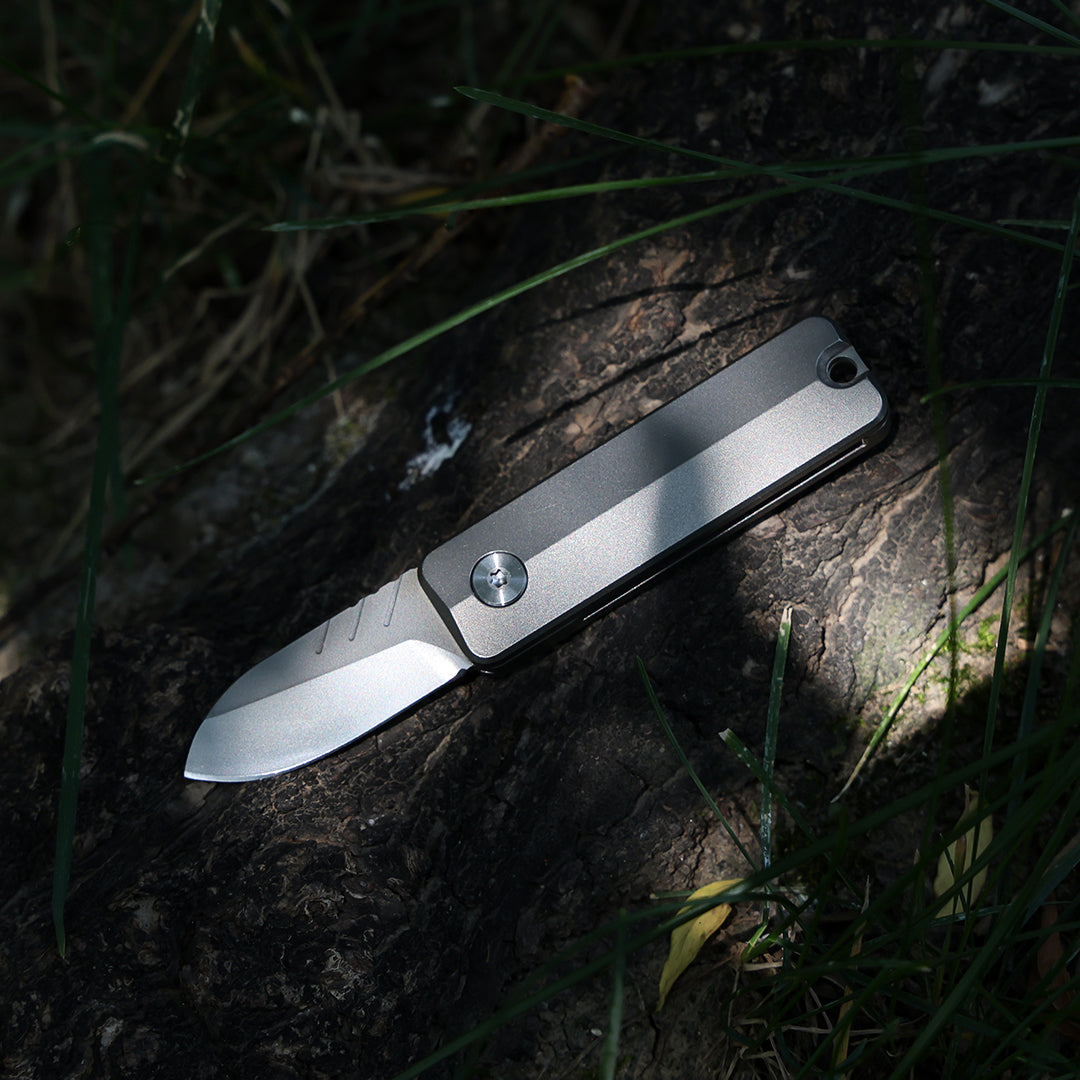 TiSpin Blade — Titanium Magnetic Fidget Utility Knife