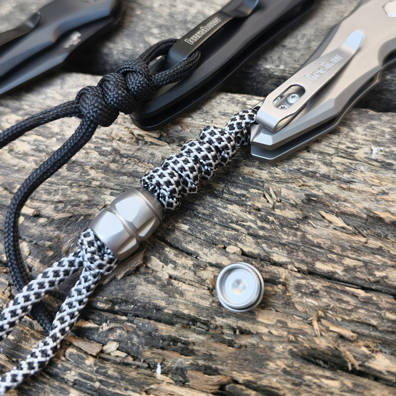 ADD ONS : Mini Sphere Titanium Knife Pendant (Free paracord)