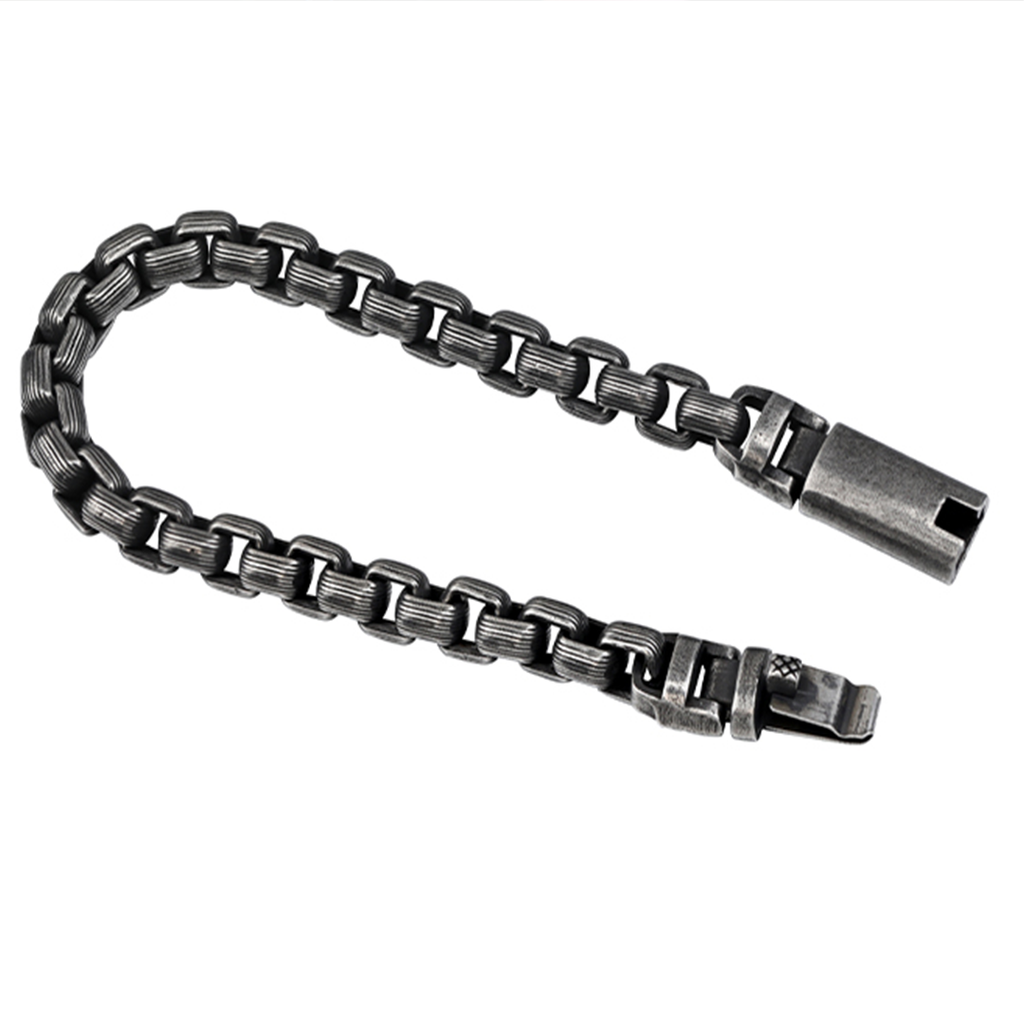 RustEdge – Titanium Steel Industrial Punk Bracelet