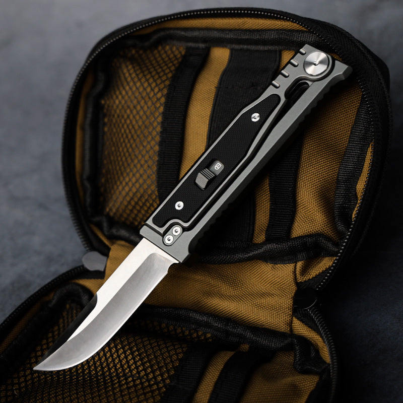 The ThornRazor – Gravity Knife with Selectable Blade Types | Aerospace Aluminum EDC Knife