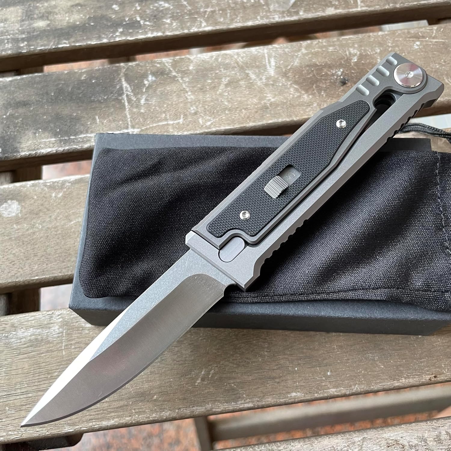 The ThornRazor – Gravity Knife with Selectable Blade Types | Aerospace Aluminum EDC Knife