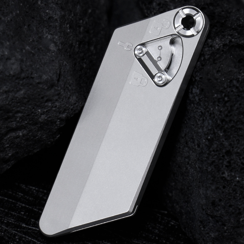 TiFlex EDC Utility Knife – One-Handed, Quick-Change Blade, Playful & Portable