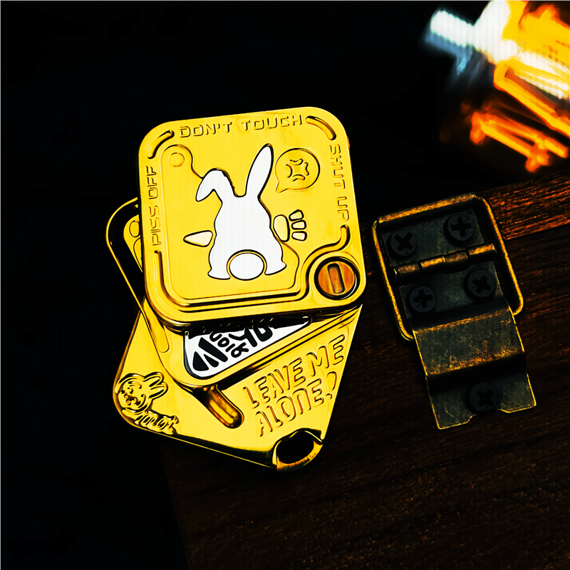 Polar Flash:SNAP Magnetic Flicker Fork Triple-Slide EDC Stress Relievers