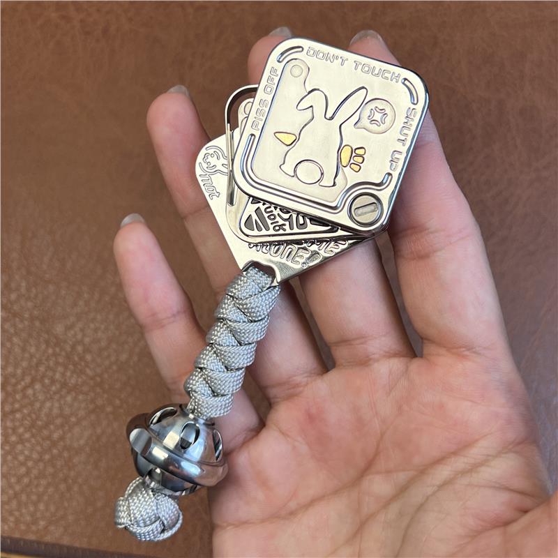 Polar Flash:SNAP Magnetic Flicker Fork Triple-Slide EDC Stress Relievers