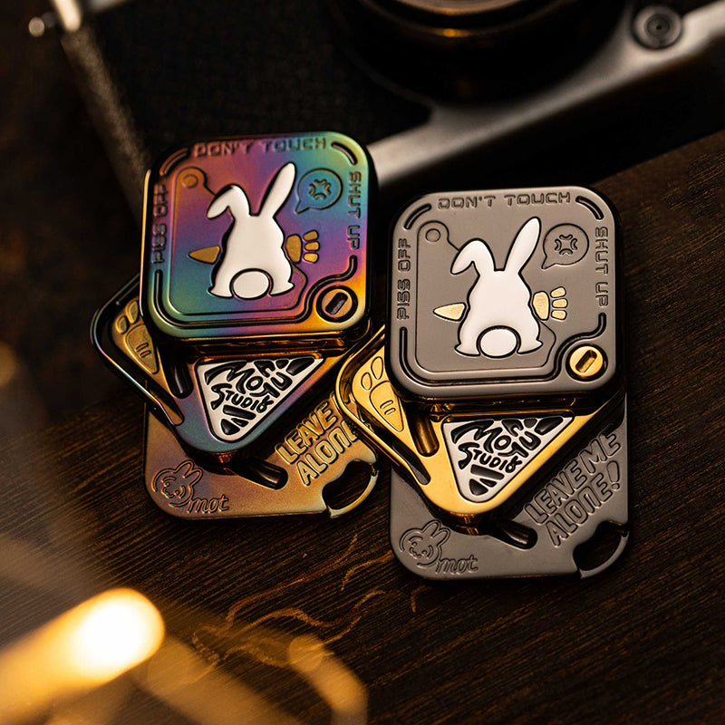 Polar Flash:SNAP Magnetic Flicker Fork Triple-Slide EDC Stress Relievers