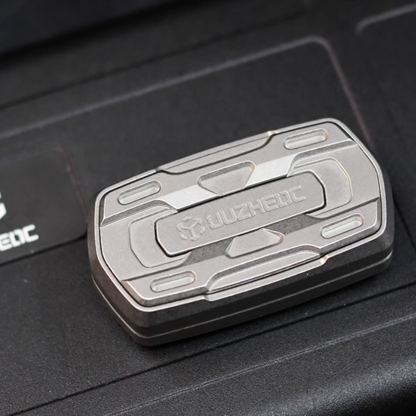 ResoFliP Pro  – Magnetic Resonance Fidget Coin for Card Flipping Pros