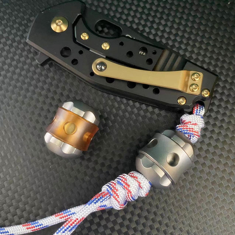 ADD ONS : Twisted Sugar Drop Titanium Knife Pendant (Free paracord)