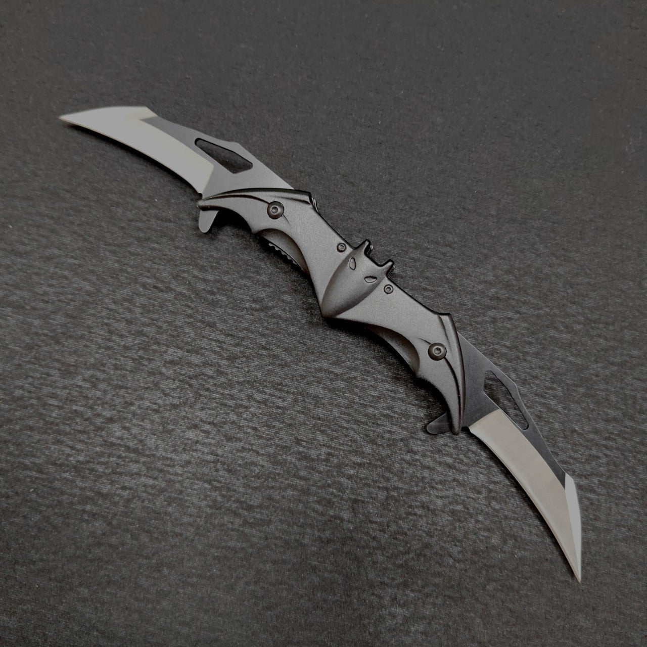 The Bat: 3cr13 Stainless Steel Double-sided Folding Knife