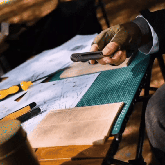 RayFlex Blade: 6-in-1 Titanium Multifunctional Utility Knife