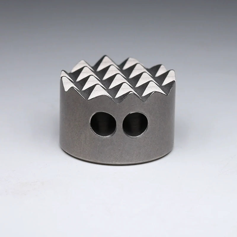 ADD ONS : Hedgehog Titanium Knife Pendant (Free paracord)