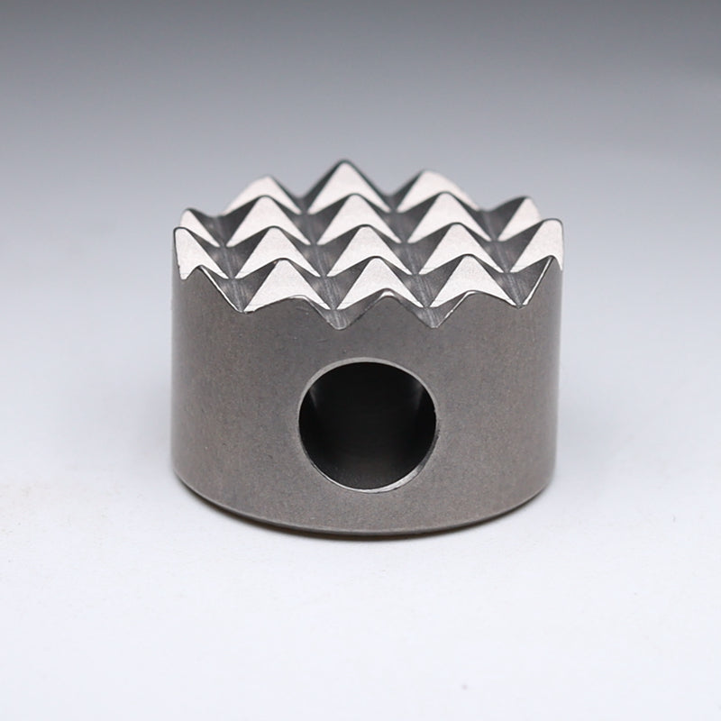 ADD ONS : Hedgehog Titanium Knife Pendant (Free paracord)